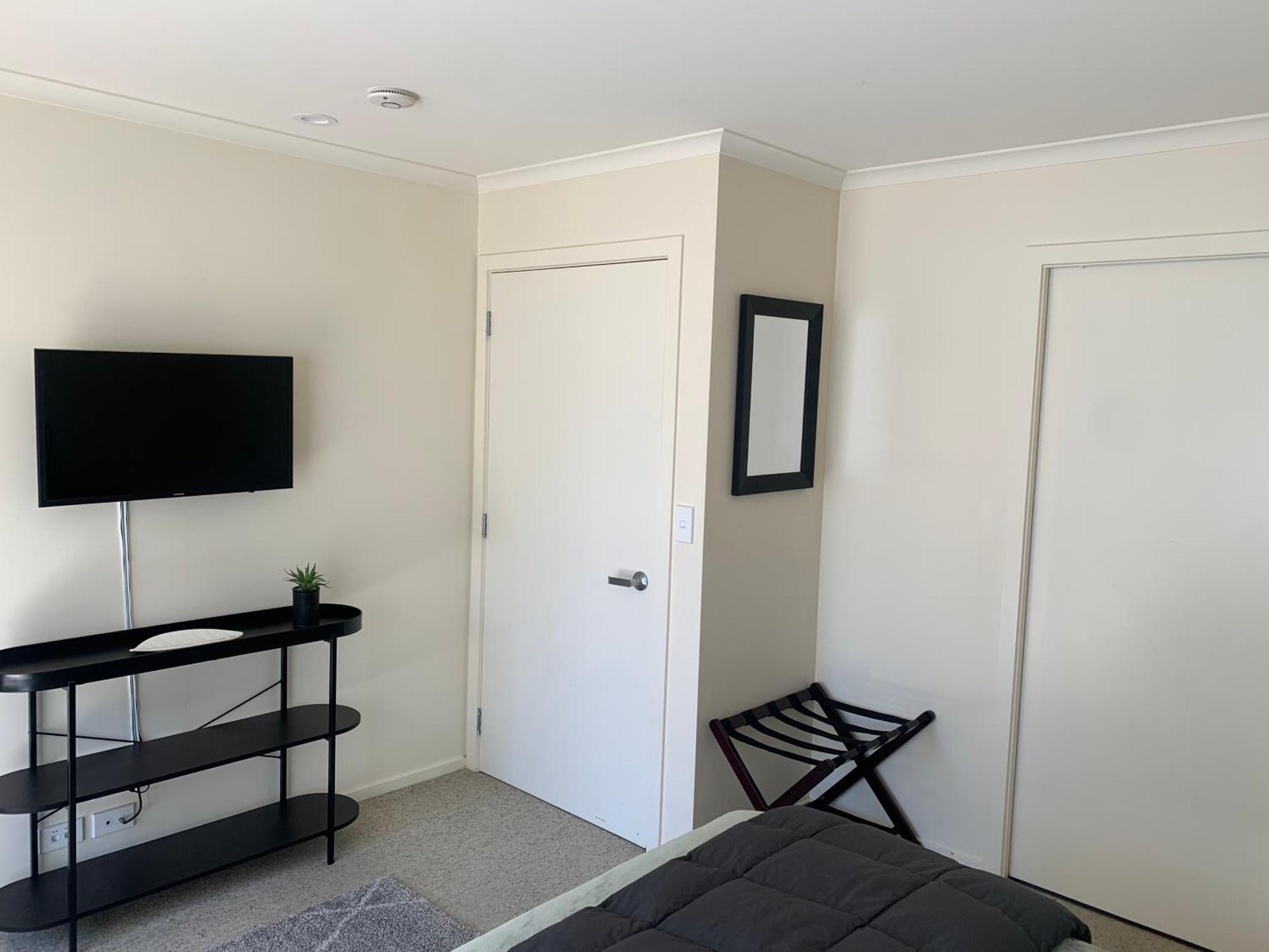 דנידין March Apartments חדר תמונה