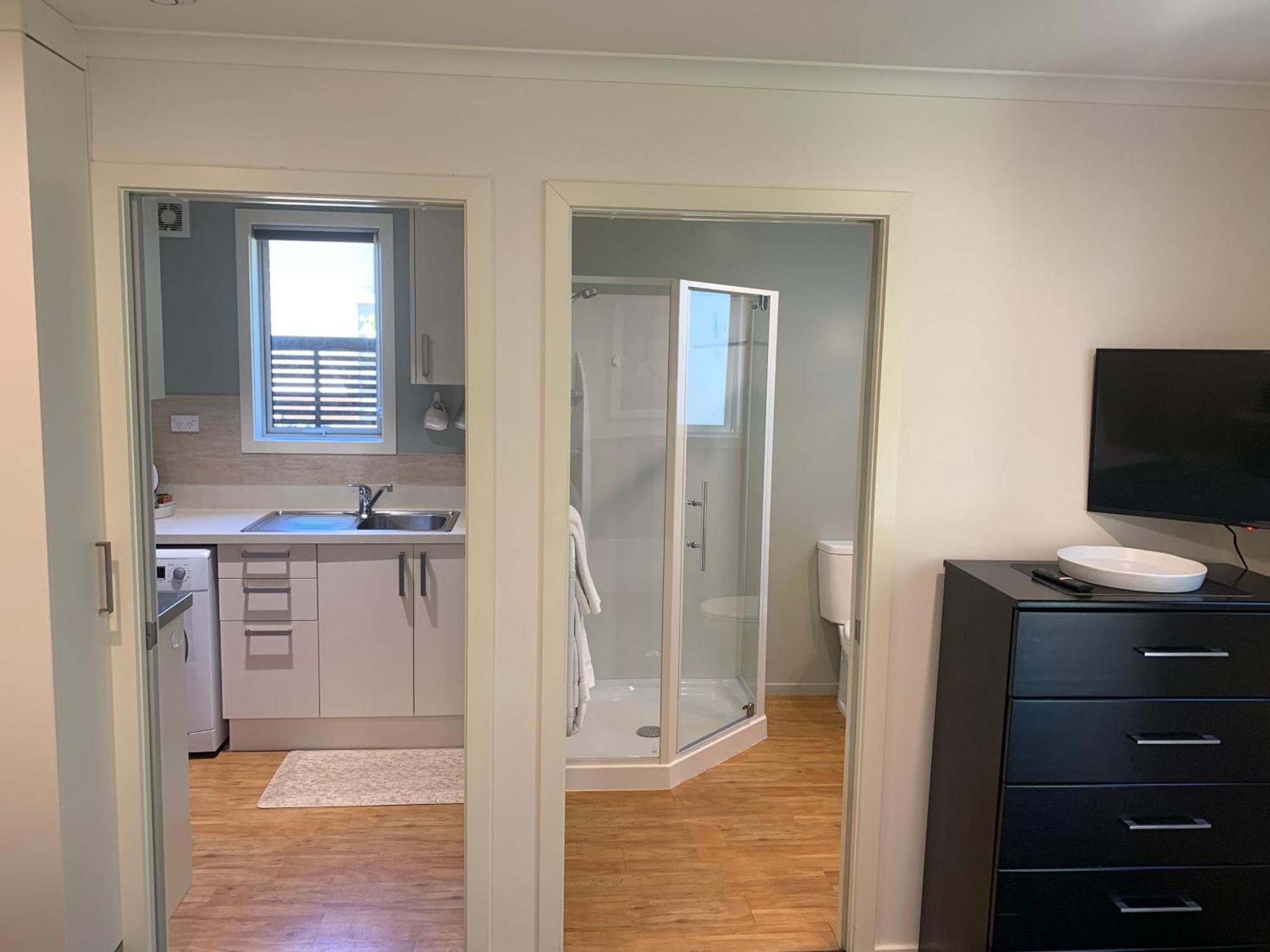 דנידין March Apartments חדר תמונה