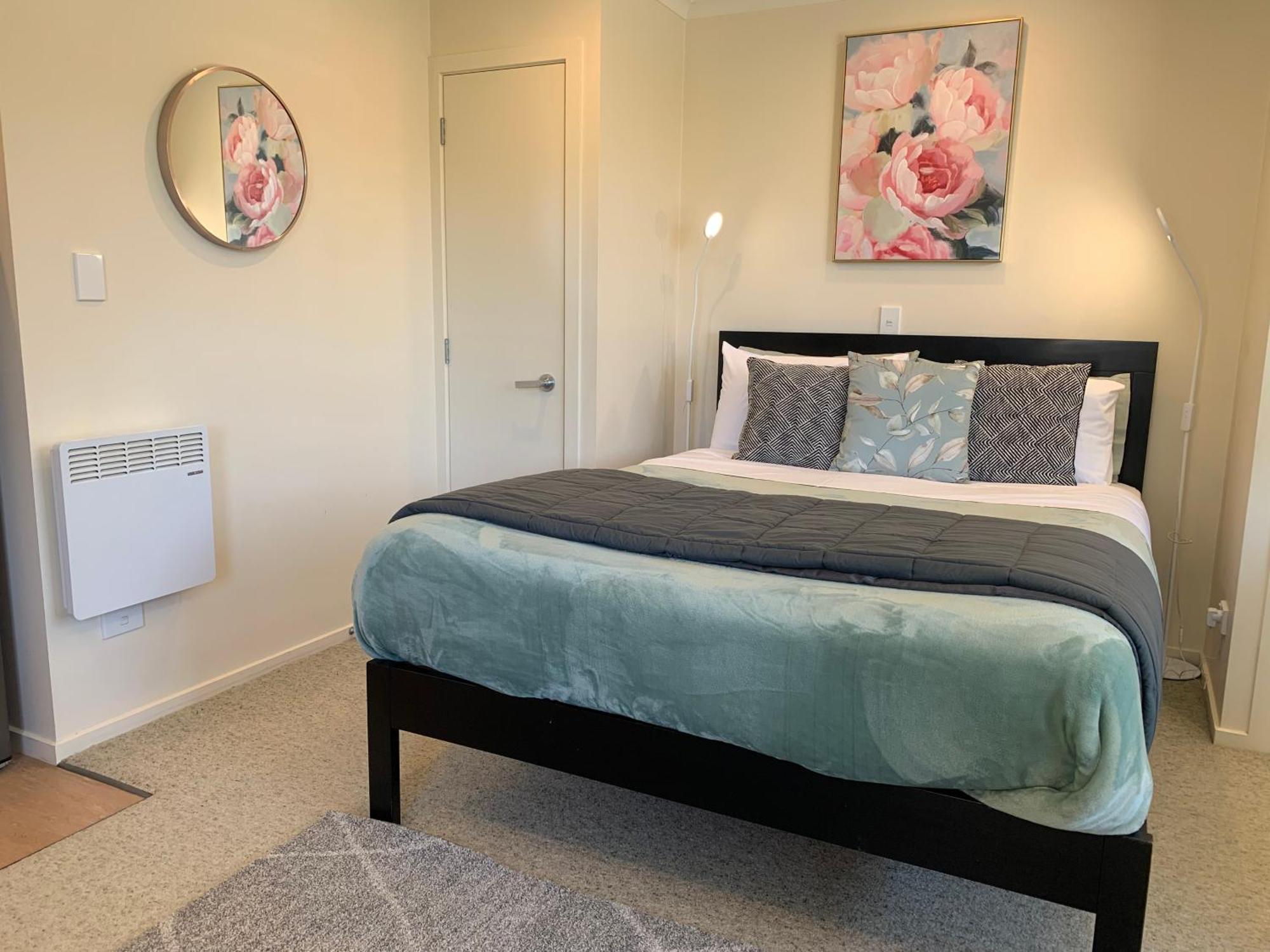 דנידין March Apartments חדר תמונה
