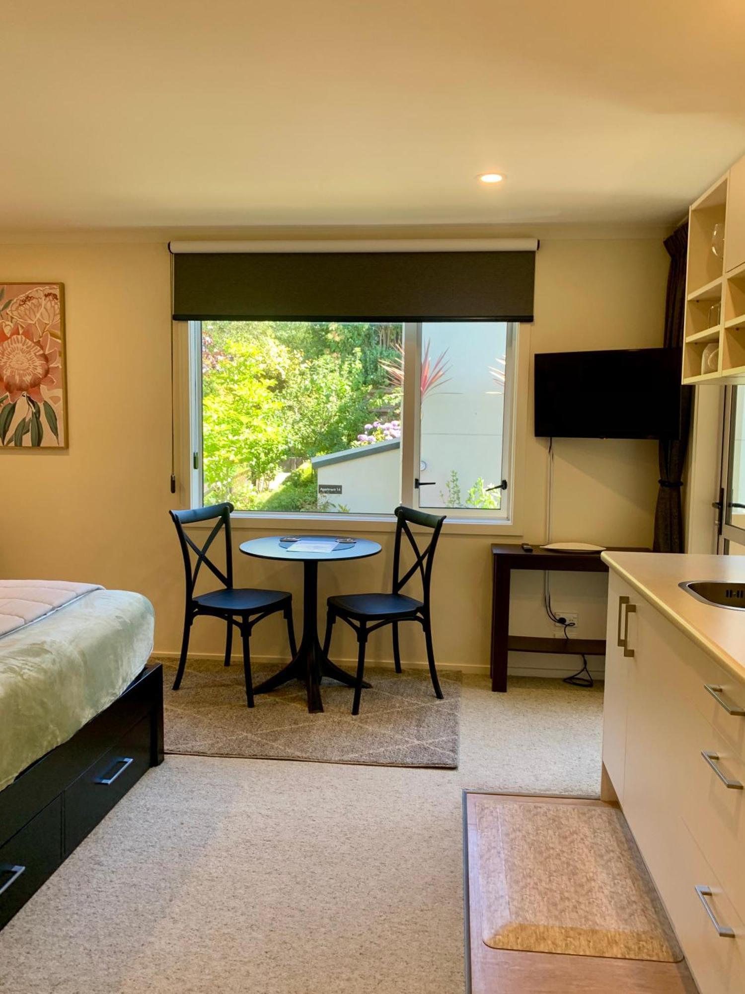 דנידין March Apartments חדר תמונה