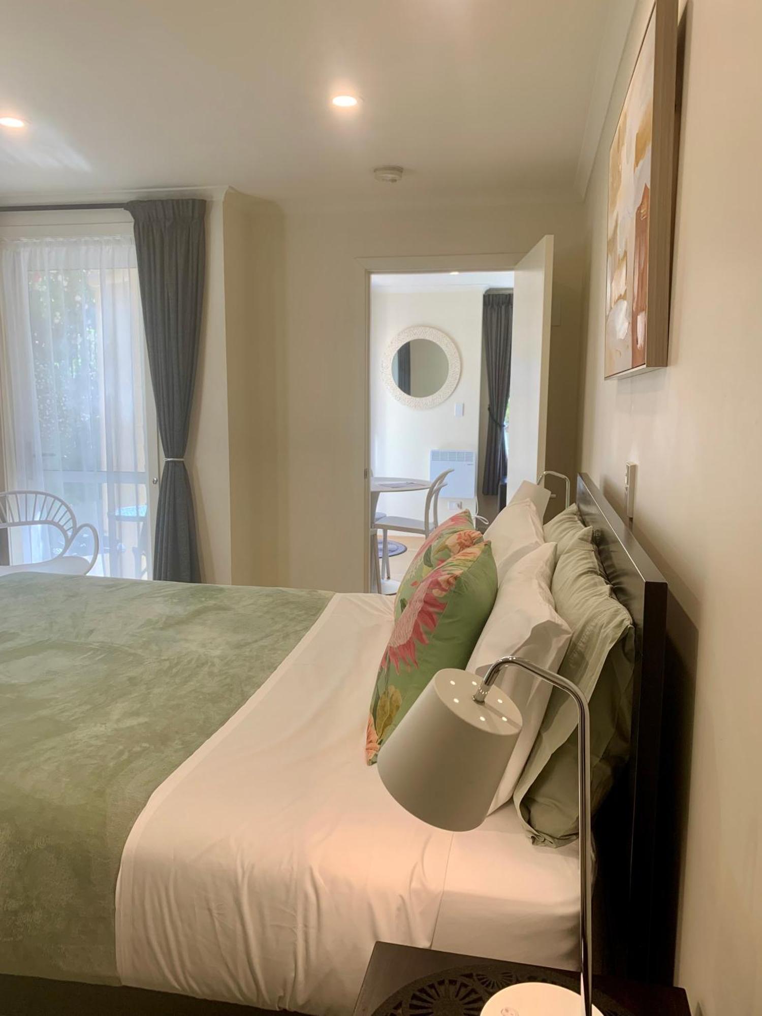 דנידין March Apartments מראה חיצוני תמונה